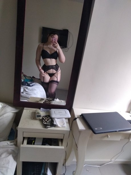 Candyrobbs Candyrobbs1 naked pornstar gallery