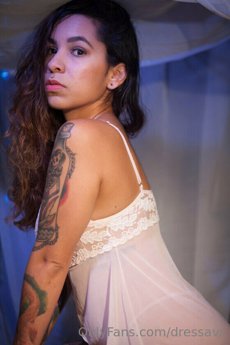 Dressa vr pornstar pictures