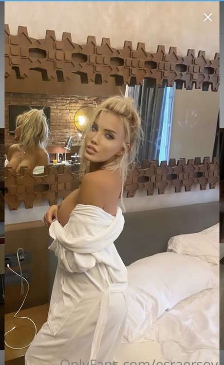 Esra Ersoy pornstar sex gallery