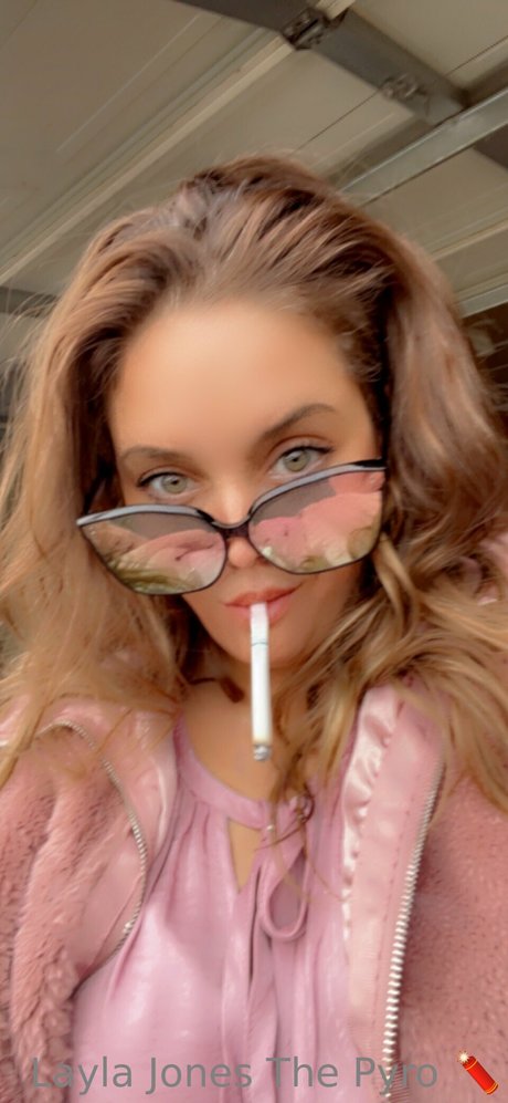 Layla Jones top pornstar photos