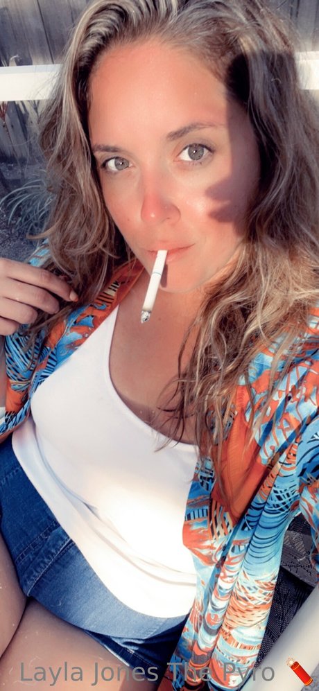 Layla Jones star erotic pics