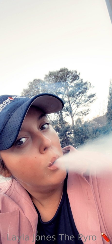 Layla Jones model pics