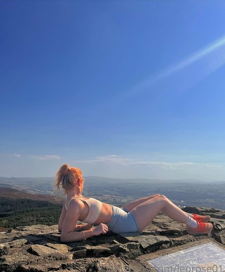 Leo Rose exclusive model pics