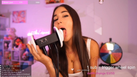 teen tits onlyfans pornos photo