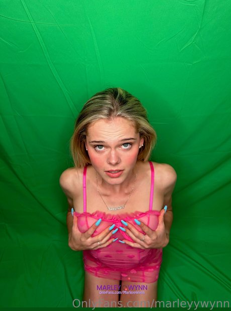 Marleyywynn pornstar exclusive archive