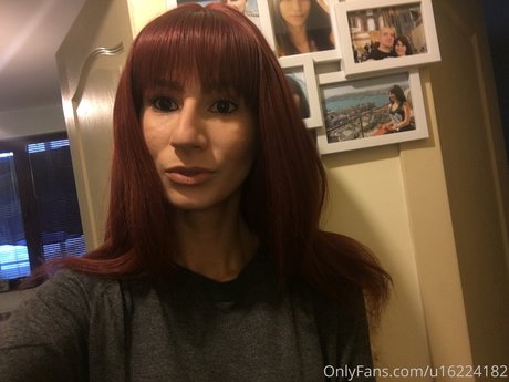 Radosveta model naked gallery