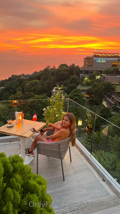 Shanti Shanti hot xxx model images