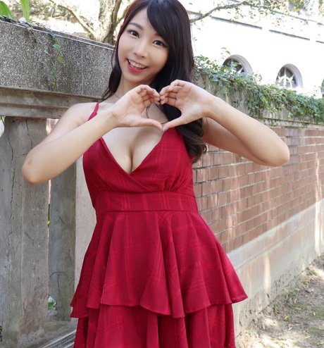 Zoeso hd actress galleries