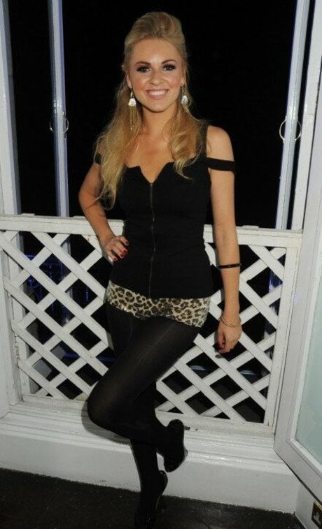 Zoe Salmon model beautiful photo