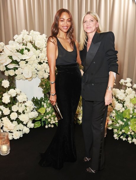 Zoe Saldana pornstar erotic galleries