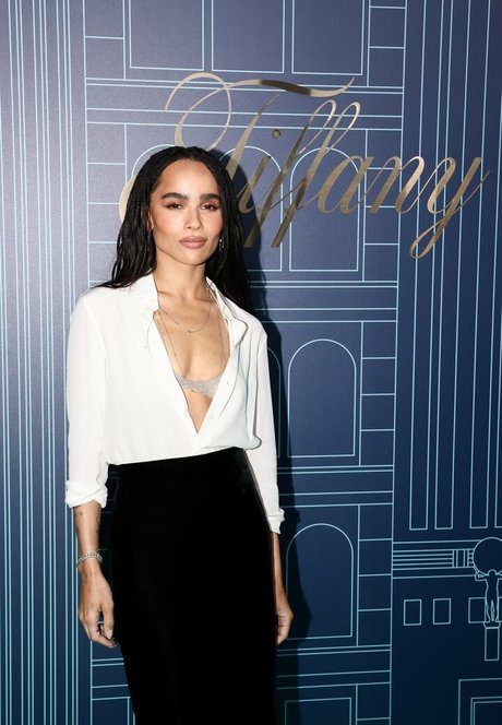 Zoe Kravitz pretty pornstar images