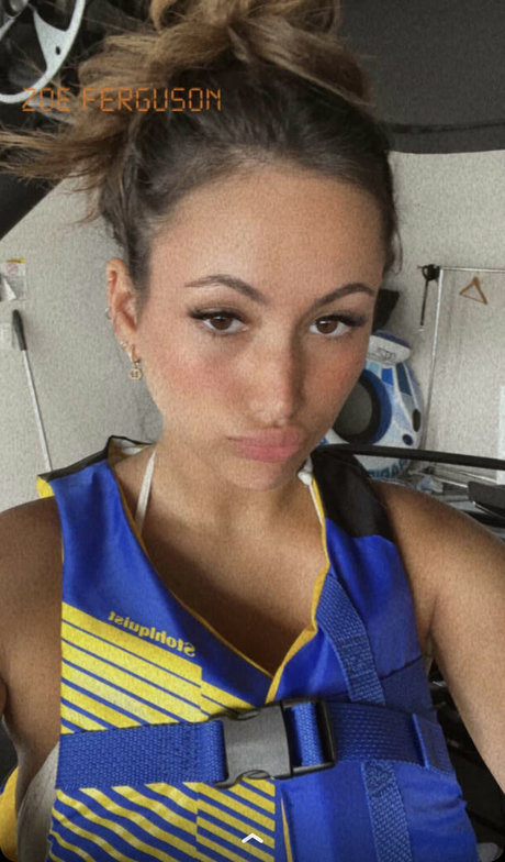 Zoe Ferguson porn model image