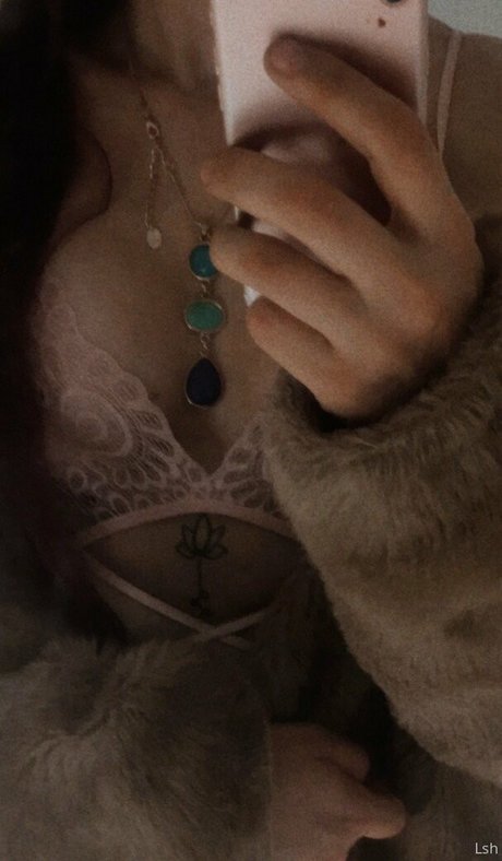 zoee12 model erotic pics