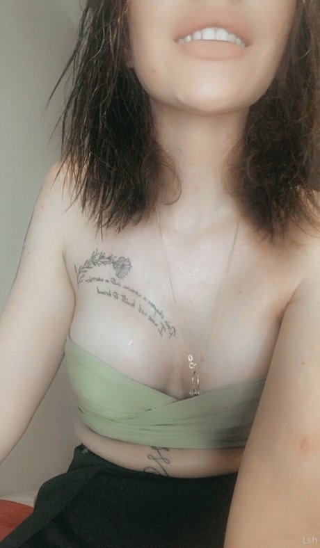 zoee12 adult model gallery