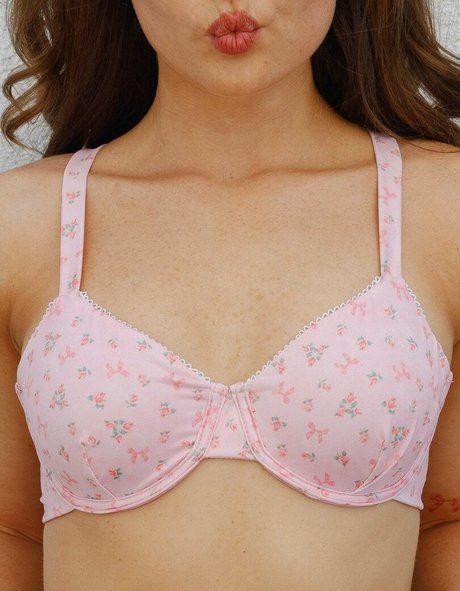 Zoe Colletti pornographic model pics