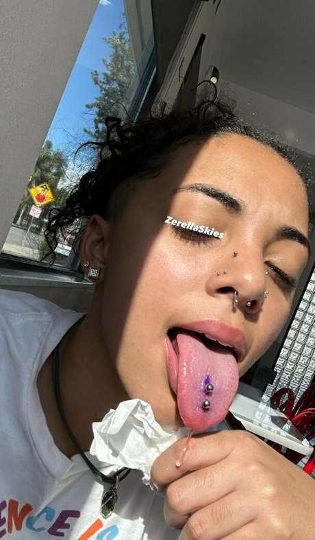 Zerella Skies adult actress photo