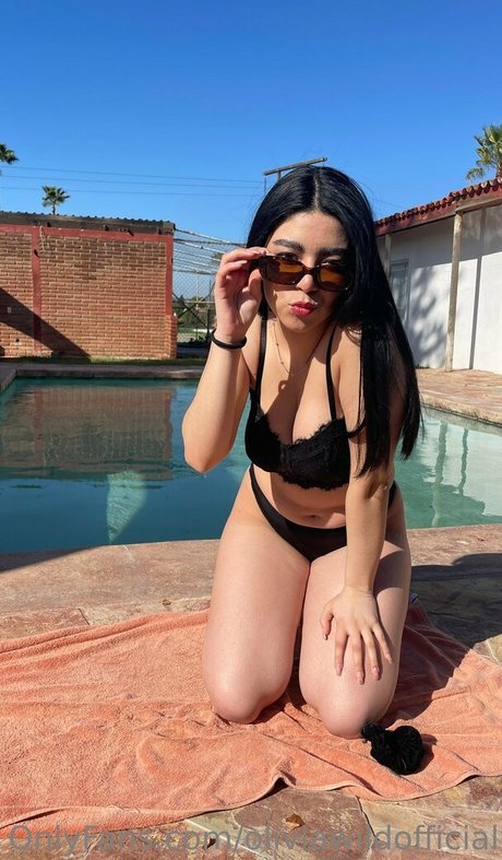 dripping wet pussy onlyfans beautiful naked photos