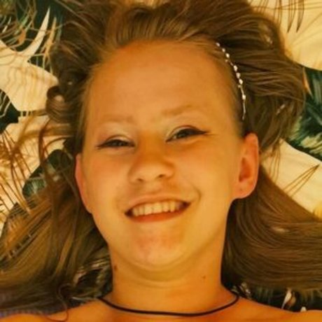 Pola Rainbow exclusive model archive