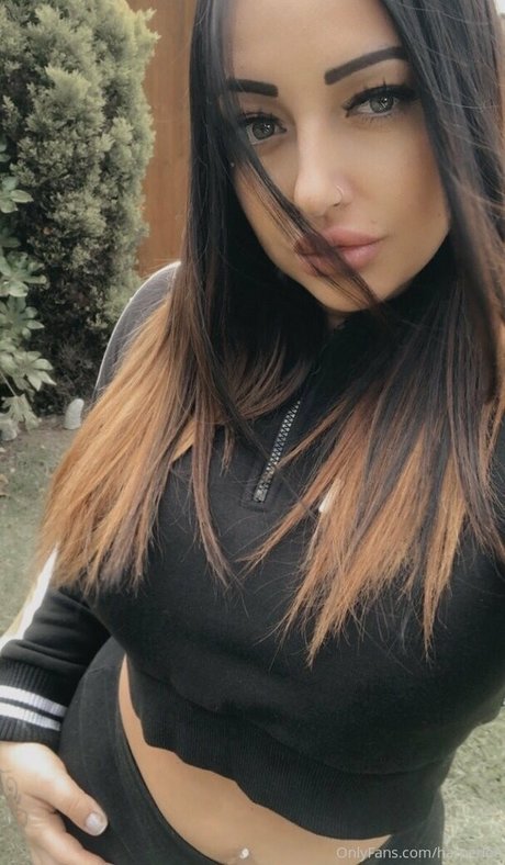 bodybuilder nude onlyfans exclusive pics