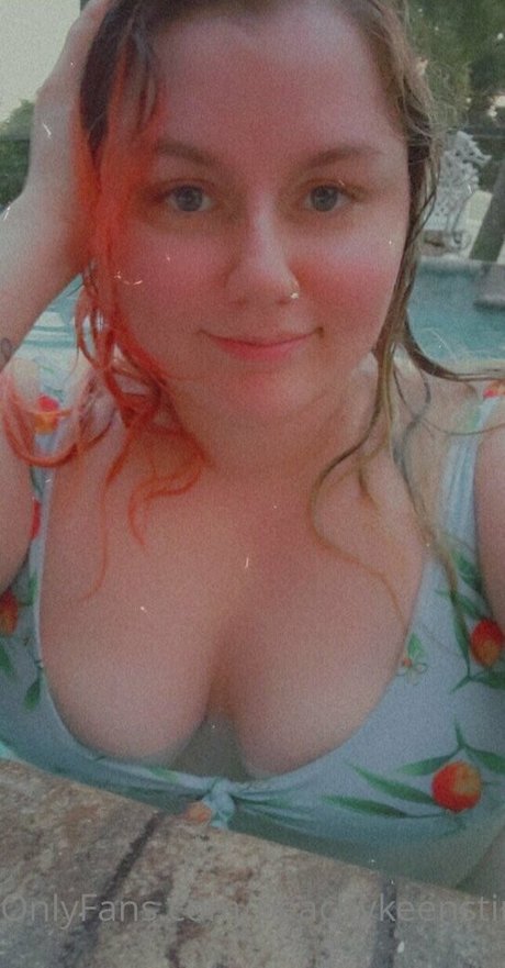 squirt teen onlyfans nude picture