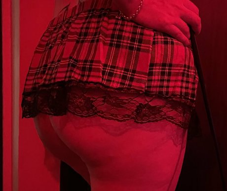 janey uncovered model art image