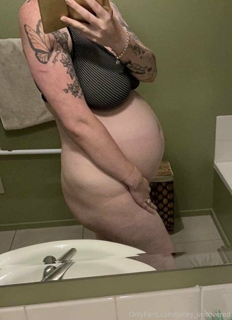 janey uncovered high quality star galleries