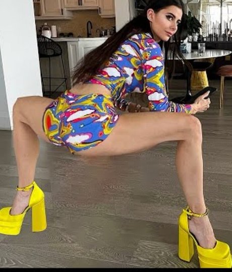 thai teen onlyfans sexy nude images