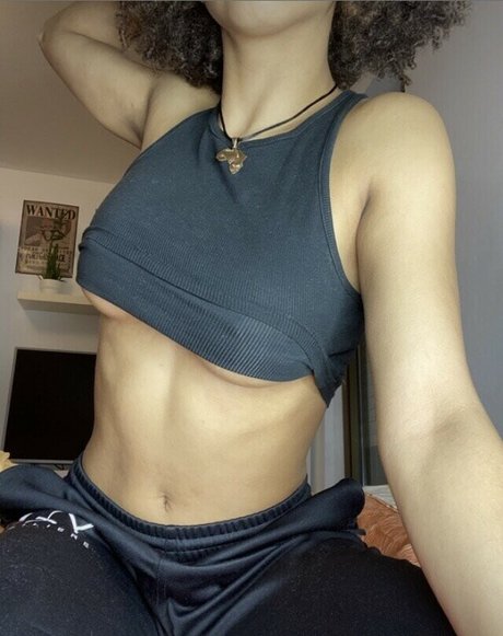 18 free onlyfans art xxx photos