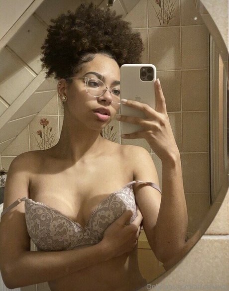 afroshawty pornographic model gallery