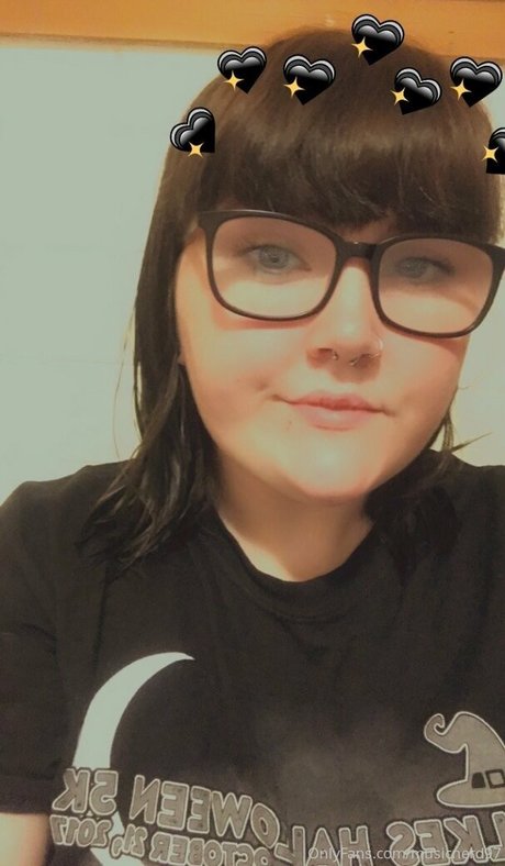 perci 97 hot actress image