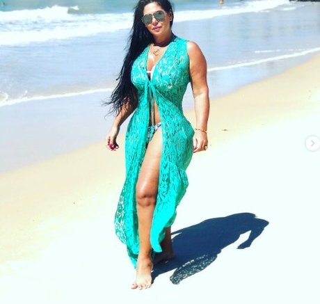 Coroa Gostosa beautiful star img