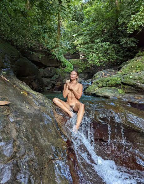 moms onlyfans sexy gallery