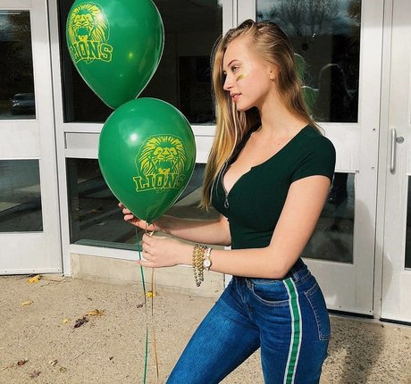 small cock onlyfans top pictures