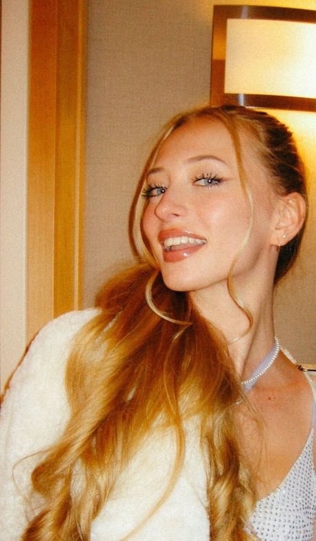 Sophia Diamond top pornstar gallery