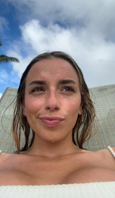 model onlyfans pornographic pic