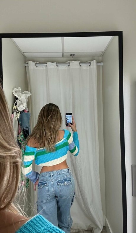 gay young onlyfans sexy nude photos