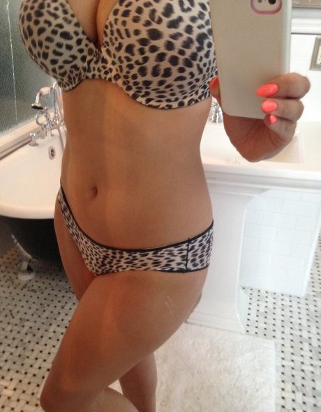 mature solo onlyfans pornographic picture