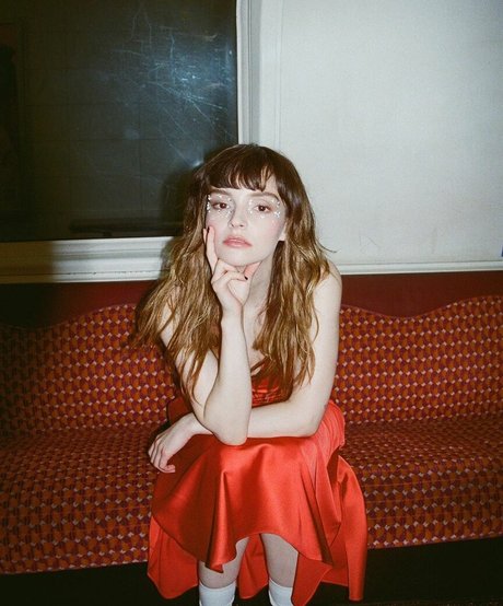 Lauren Mayberry sex star photo