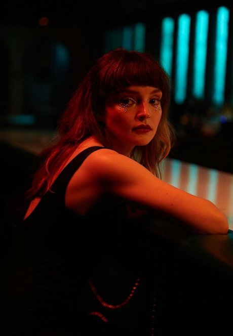 Lauren Mayberry pornstar hd pics