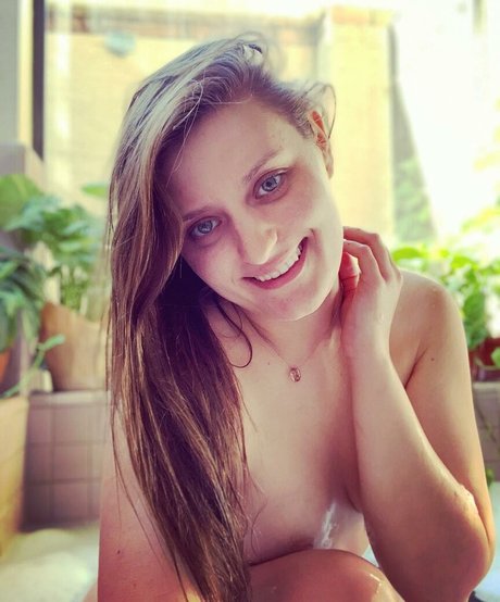 Justanotherbutt nude star images