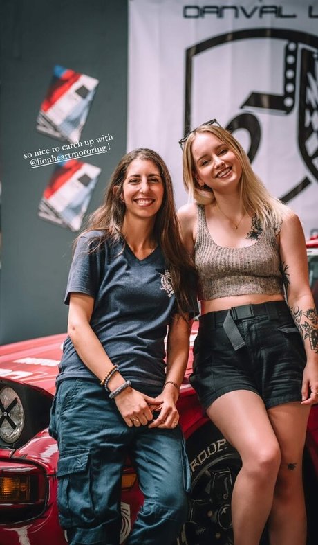 Sonja Reid pornstar sexy gallery