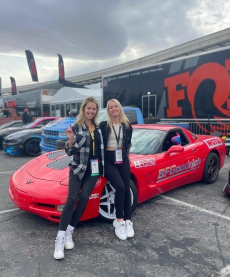 bisexual couple onlyfans perfect image