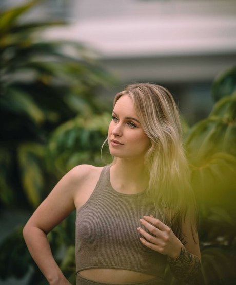 Sonja Reid actress photo