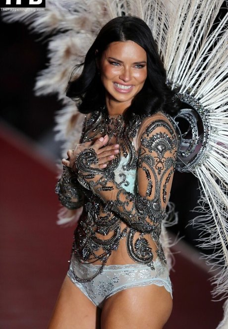 Adriana Lima pretty pornstar galleries