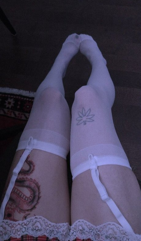 big tits mom onlyfans hd picture