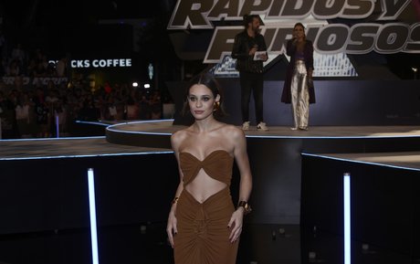 black female onlyfans pretty images