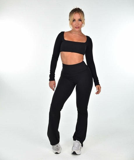 ebony thick onlyfans top archive