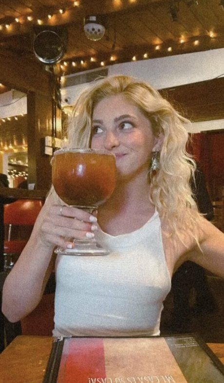 18 year old onlyfans hot sex image