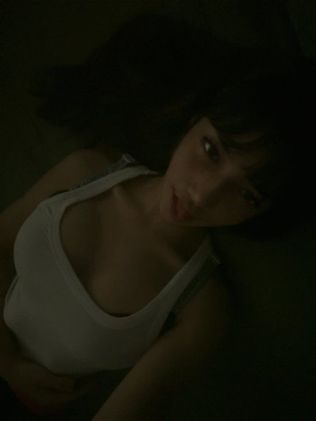 Harlinder Draculin adult model gallery