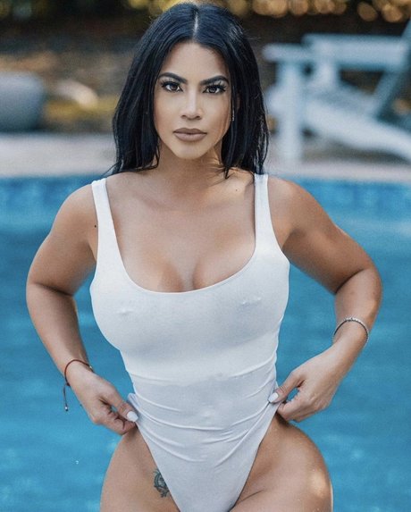 tattooed shemale onlyfans art naked photos